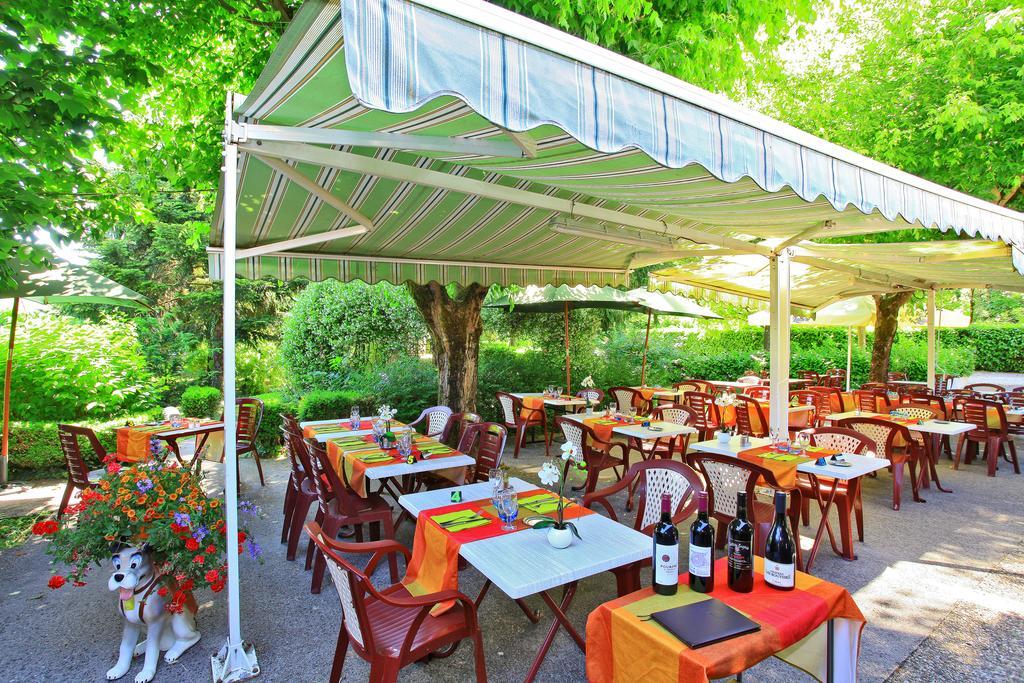 Le Clos Grand Hotel